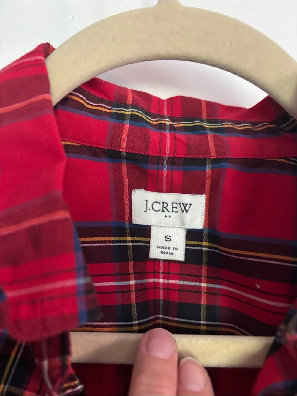 LOFT Red Plaid Sleeveless Button-Down Shirt